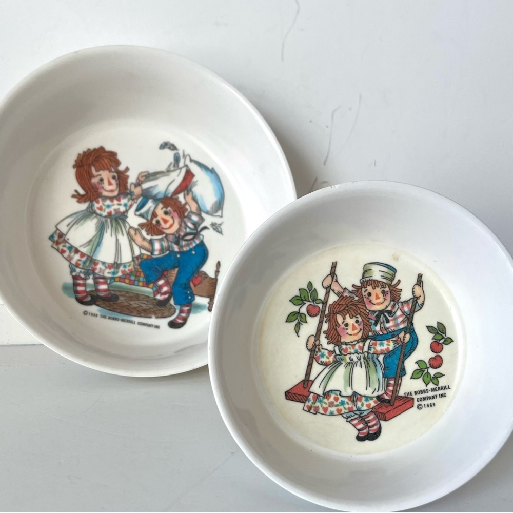 Vintage Raggedy Ann and Andy 1960s Nesting Bowls Melamine  60s Bobbs-Merrill